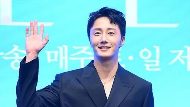 '럽스타 빛삭' 정일우, S대 CEO 열애설 '확인불가