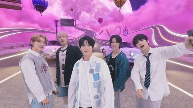 TXT, 두 번째 VR 콘서트 '하트어택' 오늘 개봉