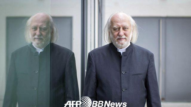 '노벨문학상' 크러스너호르커이 최신작, 내년 국내 출간된다