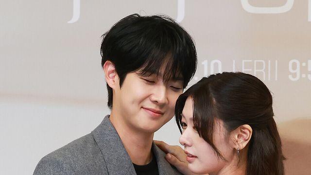 [NC포토] 최우식·정소민, 이 느낌 마치 신혼부부
