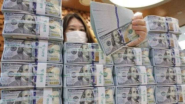 외환보유액 4개월 연속 증가, 9월 말 4,220억 달러 기록