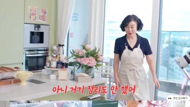 최화정, 110억 아파트 ‘무료 나눔존’ 공개… “지압슬리퍼부터 식품까지”