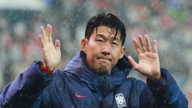 韓 축구 역사 새로 쓴 손흥민 “선배·감독·팬들에게 감사, 레전드? 아직 숙제가 더 많아” [IS 상암]