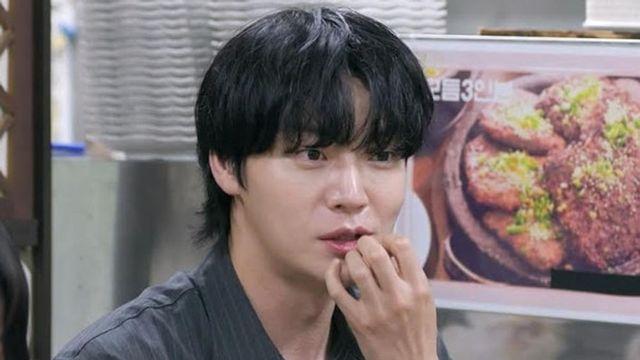 안재현, 뜨거운 숯불갈비도 번쩍 들며 테토남 매력 분출 “나 남자야” (‘어튈라’)