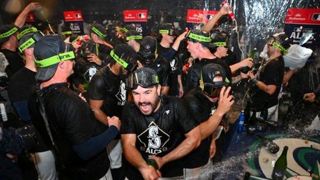 '연장 15회 혈투' 시애틀, ALDS 5차전 3-2 끝내기 승→2001년 이후 '24년 만에' 챔피언십시리즈 진출