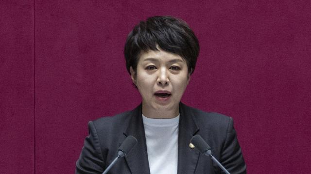 국힘, '중국인 3대 쇼핑 방지법' 추진…