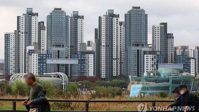 종부세 60세 이상이 절반 넘게 냈다…부동산 쏠림에 세금 노령화
