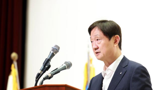 이찬진 금감원장 국감 데뷔…금융감독 역량 시험대 [2025 국감 미리보기]