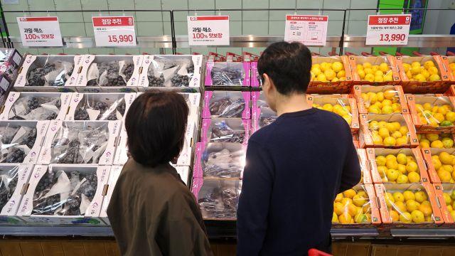 윤석열 정부 3년간 농축수산물 무역 적자 168조…대미 의존도 높아