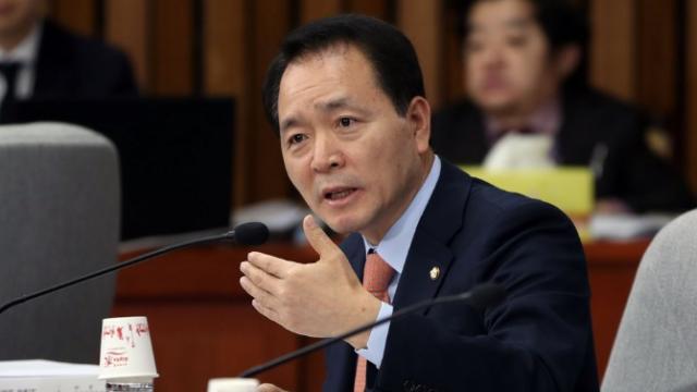 성일종 
