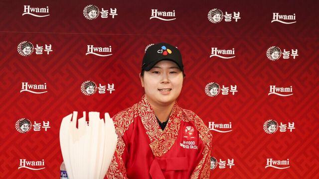 '다승+상금 1위' 홍정민 