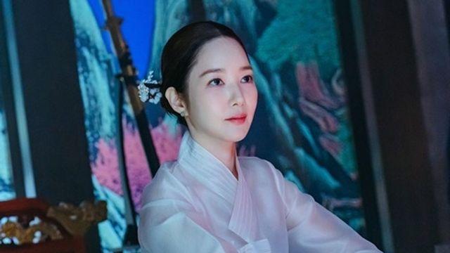 日 현지서 초대박친 드라마, 韓 버전 공개…240개국서 본다