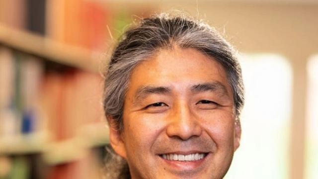 흙의 작자 유종수, '흙의 숨에서 답을 찾다'