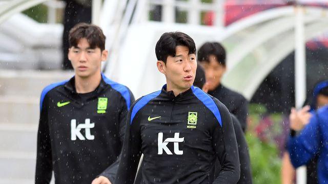 황희찬 또 못 나오나?…장대비 쏟아져도 홍명보호 '파이팅' 외쳤는데, 황소는 파라과이전도 불투명 [고양 현장]