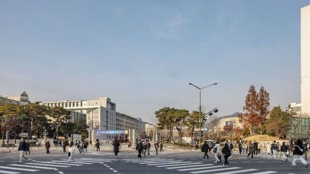 신촌과 연대와 이대 사이에서 만나는 세계의 맛