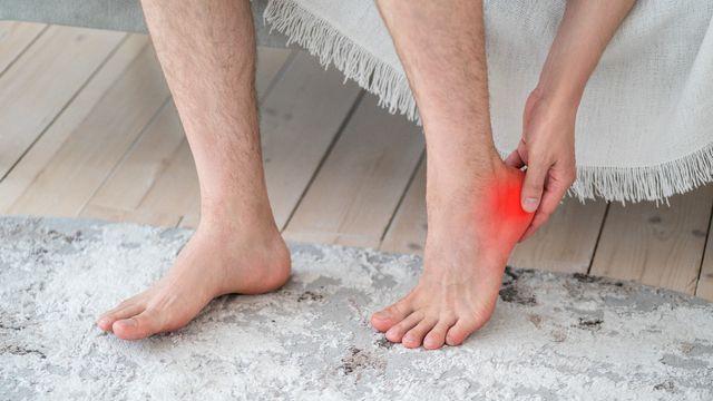 조깅 유행에 ‘족저근막염’ 환자 늘어... 아침 첫발 통증, 혹시 나도?
