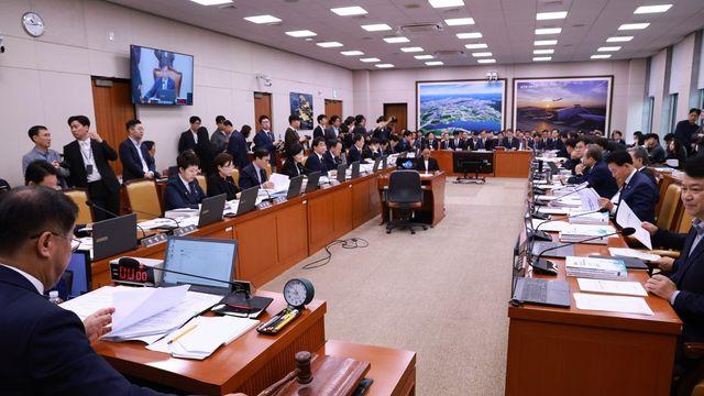 국토위서 집값불안 책임 공방…