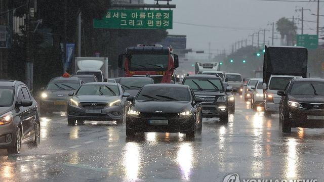 제주, 흐리고 비…16일까지 예상 강수량 10∼60㎜