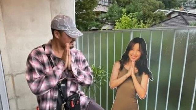 던밀스, 이효리 요가원 '아난다' 수강생 인증…'요가 황' 등극하며 너스레