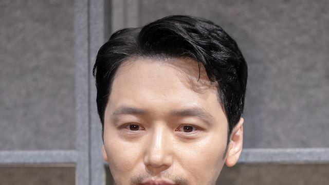 '중간계' 변요한 