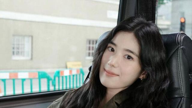 정은채 물오른 미모…가을 분위기 물씬