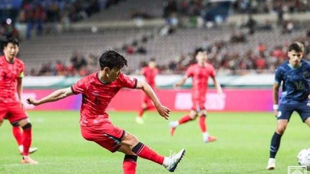 한국 축구, 파라과이전 2-0 승....월드컵 사상 첫 '포트2' 눈앞