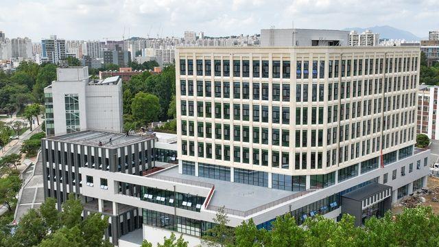 전남대 로스쿨, 올해 법관·검사·재판연구원 22명 배출