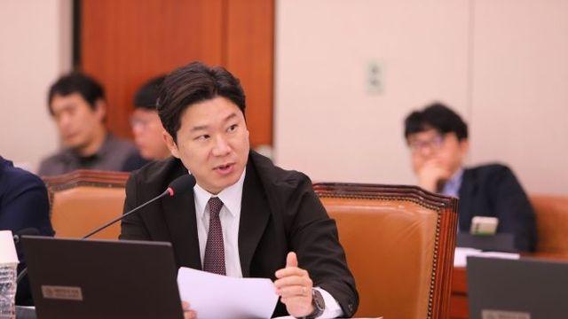 진종오 의원, “K-POP 안무가 이름은 왜 없습니까?”