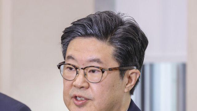 홈플러스 사태에 MBK 김병주 