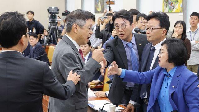 정쟁속 파행 과방위 국감…'냉부해' 이어 방통위 폐지 논쟁(종합)