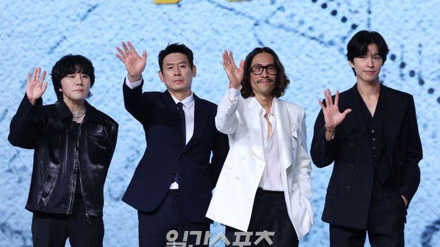 “변성현이 맛 살린 오케스트라 합주” 설경구x홍경x류승범 가져온 ‘굿뉴스’ [종합]