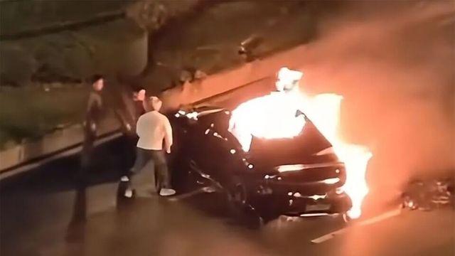문이 열리지 않았다...샤오미 SU7 화재, 전자식 잠금장치 논란 재점화