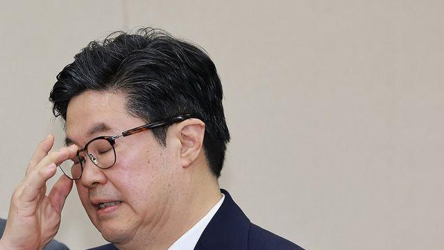 여야, 정무위서 MBK 김병주 질타…