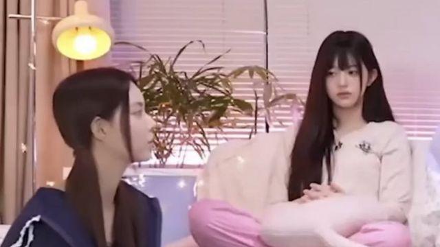 혼자만 다른시대 학생인 걸그룹 아일릿 노윤아씨