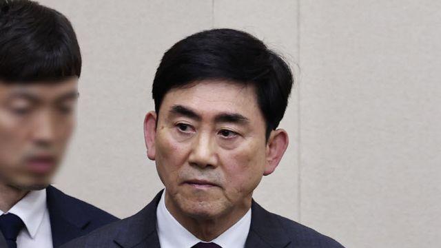슈링크플레이션 논란에…송종화 교촌 대표, 국감서 뭇매