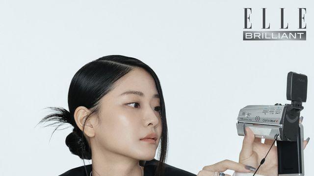 정수빈, 흑백의 미학으로 전한 인생 철학 “빛은 나누는 것”