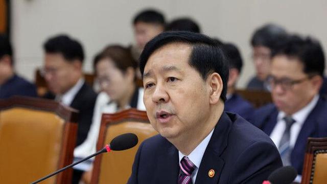 구윤철 