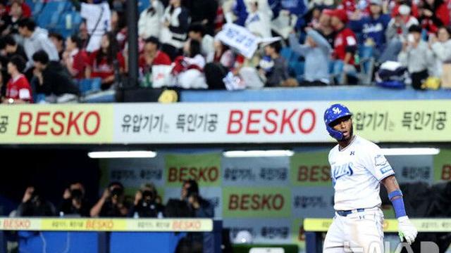 '홈런왕' 디아즈, 가을 첫 대포 신고…삼성 PO행 결정지은 거포 본능[준PO]