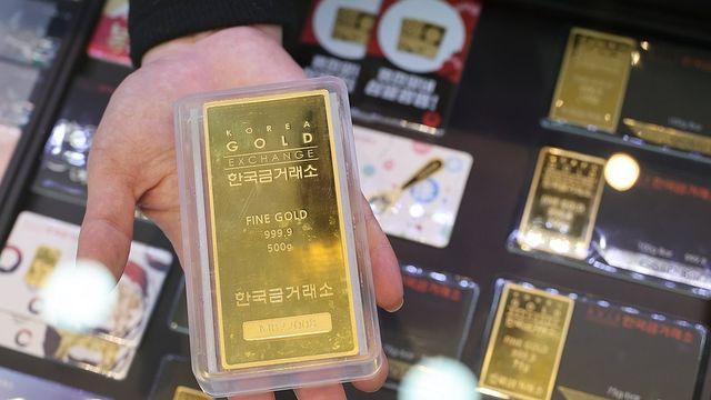 '또 사상 최고치' 천장 없이 치솟는 금…어디까지 오르나