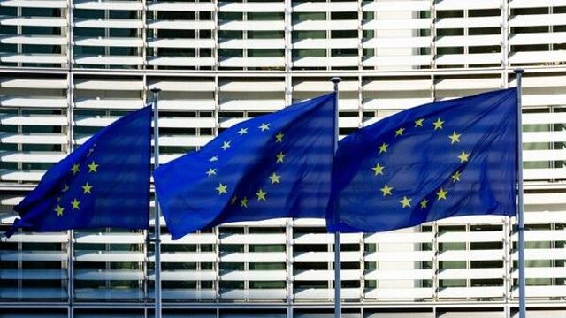 EU, 비(非)회원국 여행자 대상 새 입국 시스템 도입…생체 정보 수집 본격화