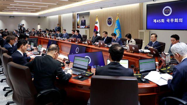 이 대통령 “캄보디아 구금 대응 ‘정부합동대응팀’ 급파” 지시