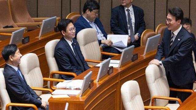 구윤철 이어 김용범·김정관도 내일 워싱턴으로…APEC 앞두고 관세협상 총력