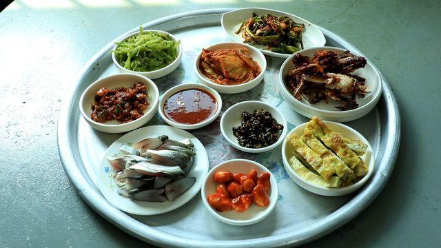 한국기행 할매, 밥 됩니까 2 3부 싸고 맛나게, 백반 한 상