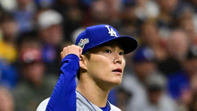 야마모토, 다저스 투수 21년 만에 PS 완투승...NLCS 2연승