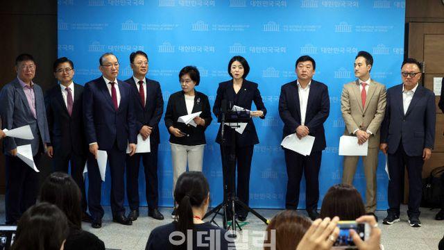 “서울 추방명령”…국힘, 10·15대책에 총공세