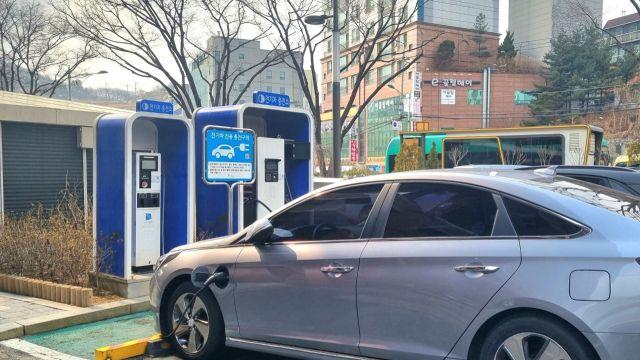 광명시 3분기 만에 친환경차 보급 목표 달성…탄소 중립에 앞장