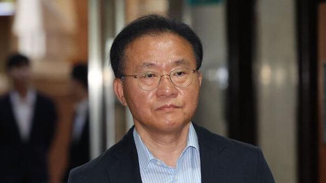 윤재옥 