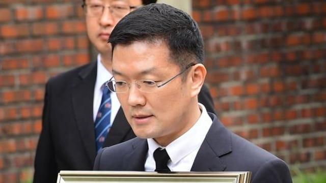 연이은 수사·재판 리스크...윤관 대표 괜찮나? [한양경제]