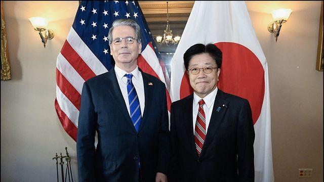 美, 日에 