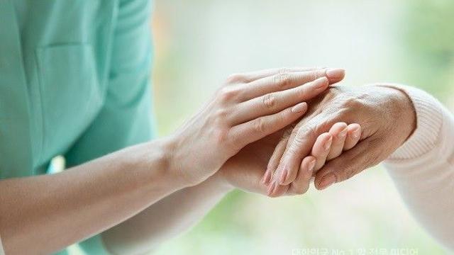 암환자 완화의료가 뭐길래?… 암치료ㆍ완화의료 통합, 환자에 도움